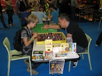 Retro-Stand